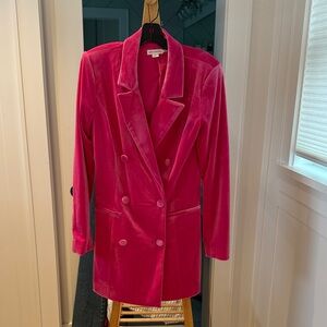 Good American Fuchsia Velvet Blazer